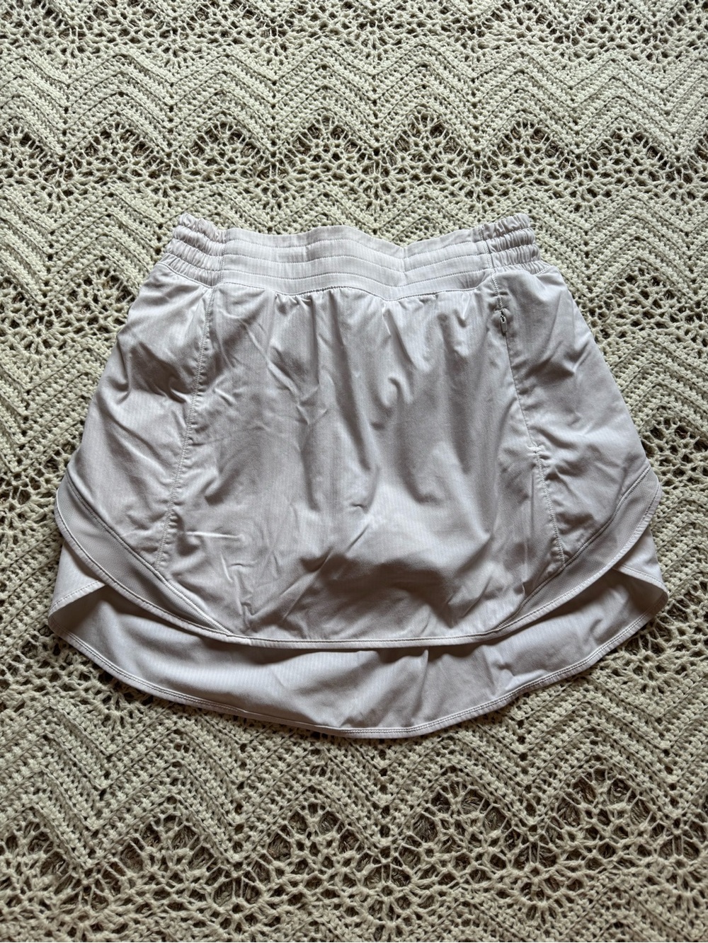 Lululemon Hotty Hot High-Rise Skirt Size 6 White Skort Biker Shorts Tennis Skirt - Picture 7 of 12